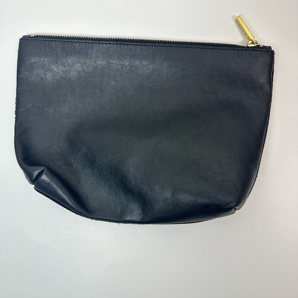 Cuyana Black Leather Cosmetic Pouch Clutch Travel Makeup Bag Gold Zip w/Dust Bag - Picture 4 of 14